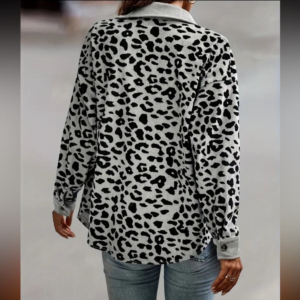 Animal Print Ribbed Button Down Shaket - Picture 2 of 4
